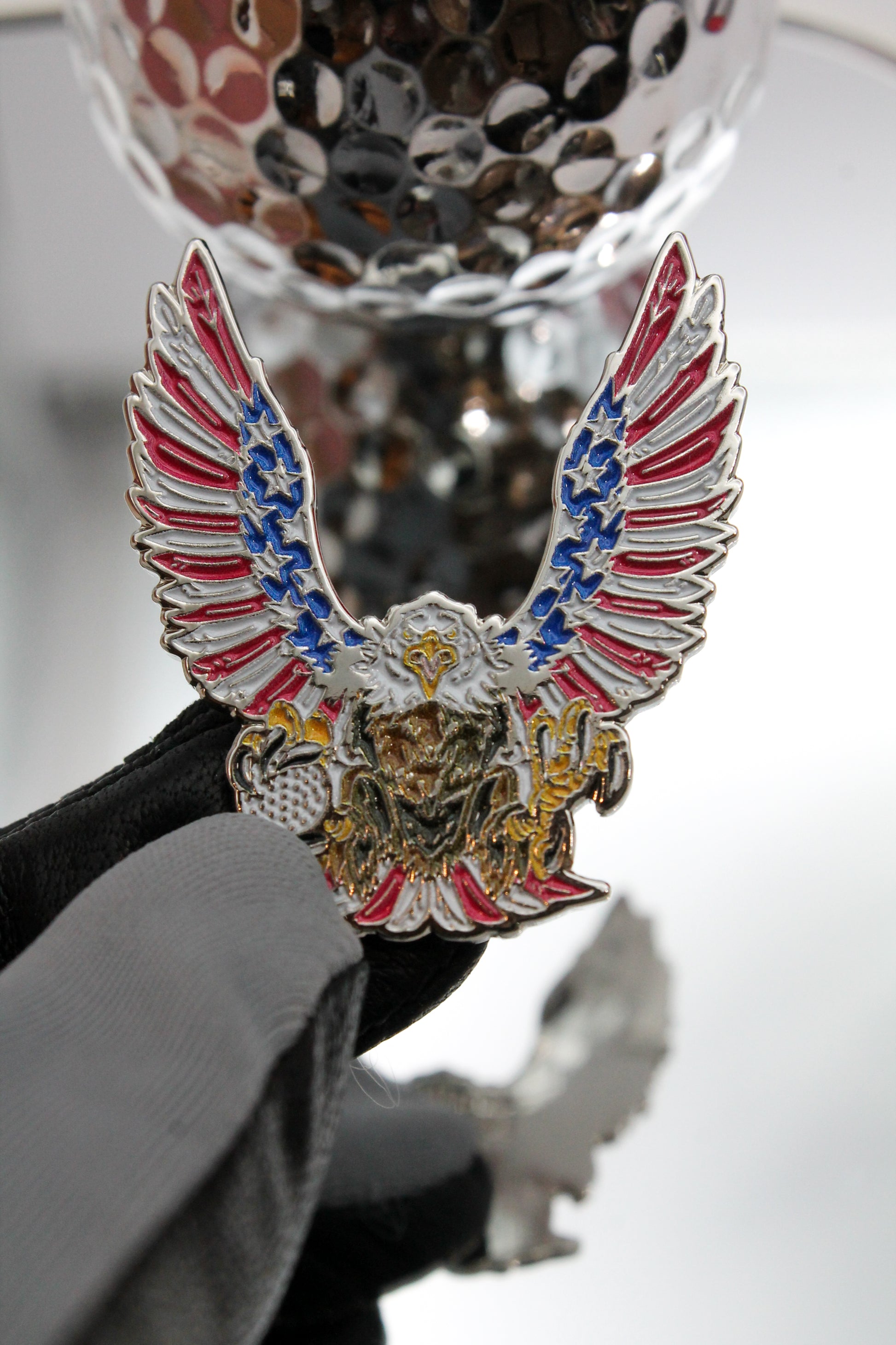 Eagle golf ball marker image 2