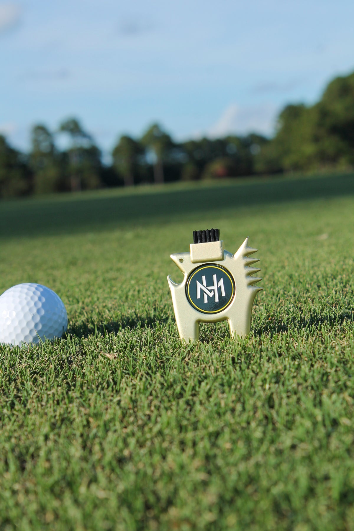 Signature 5-in-1 Golf Divot Tool